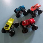 Kulccsal kilőhető fém Monster Truck