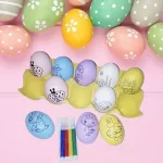 Húsvéti tojásfestő készlet, színes rajzolt tojások tojástartóban 10db  +filctoll 