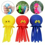Polip vizibomba spriccelő octopus