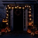 Halloweeni LED fényfüzér, világító szellemek, elemes