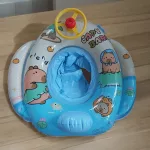 Capybara mintás felfújható kormányos, beülős úszógumi 