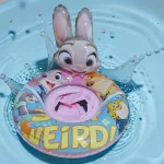 Judy Hopps 3D fejes Zootropolis gyerek beleülős úszógumi