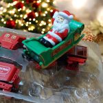 Karácsonyfa kisvasút zenélő világító kisvonat karácsonyfa köré