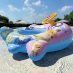 Zootropolis mintás beülős úszógumi repülő