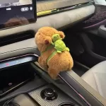 Hátizsákos Capybara plüss, csuklóra tehető 
