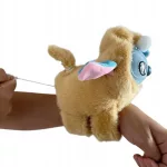 Stitch plüss, csuklóra tehető világít énekel