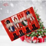 Diótörő fából faragott, 4db-os szett 