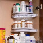 360°-ban forgatható szerelésmentes sarokpolc - zuhanyzóba, fürdőszobába, konyhába