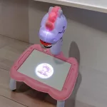 Unikornis kivetítő, rajzoló projektor 
