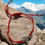 Piros , védelmező,  szerencse karkötő