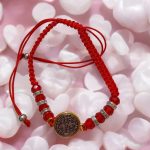 Piros , védelmező,  szerencse karkötő
