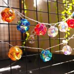 Színes, dekoratív gömb égősor 4,5 méter 