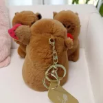 Capybara kulcstartó kihúzható gyümölcsökkel 
