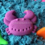 Felfújható homokozó tálca varázshomokkal, homokgyurma formákkal + ajándék homok 