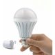 Újratölthető, hordozható, felfüggeszthető LED lámpa E27 