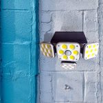 Szuper fényes 4 ágú kültéri napelemes, mozgásérzékelős lámpa 180 COB