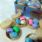 3db-os Squishy Dumpling stresszoldó játék
