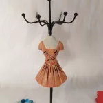 Dekoratív ékszertartó állvány, bábu, hölgy. Mannequin 