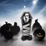 Csontváz koporsóban , fólia lufi, Halloween dekoráció