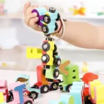 Montessori mágneses fa vonat számokkal