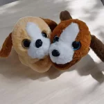 Capybara plüss, csuklóra tehető 