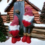 Teleszkópos lábú karácsonyi, skandináv manó szívvel, 36-50cm