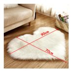 Szív alakú műszőrme szőnyeg 90x70cm 