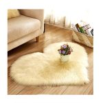 Szív alakú műszőrme szőnyeg 90x70cm 