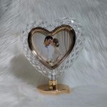 Szív alakú, világító, kristály hatású képkeret  USB-s
