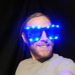 Óriás party napszemüveg LED-es világítással