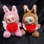 Labubu plüss énekel, világít 