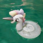 Beülős, nadrásos úszógumi, flamingó , unikornis 